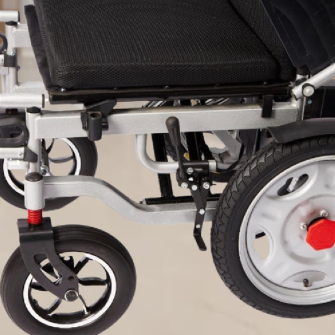 LEO 701 Akülü Tekerlekli Sandalye
