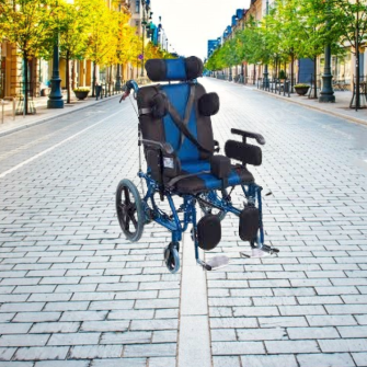GOLFİ Sipastik Tekerlekli Sandalye Yetişkin