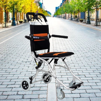 Witra Küçük Boy Tekerlekli Refakatçi Sandalye 
